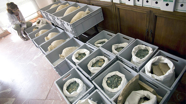 Испанияда Қадимги Рим империясига оид 600 кг бронза тангалар топилди