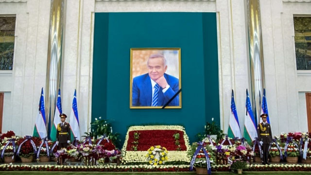 Президент Ислом Каримов вафоти муносабати билан таъзиялар келишда давом этмоқда