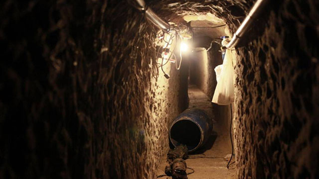 Мексикада қурол-яроғ ташилган иккита яширин тоннель топилди