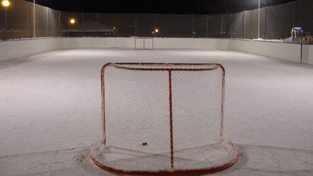 Россияда хоккей майдонида янги туғилган чақалоқнинг жасади топилди