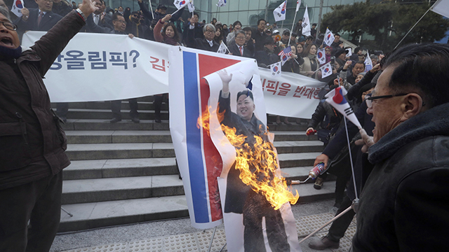 Пхеньян: “Сеулдаги воқеа сиёсий бузғунчиликдир”
