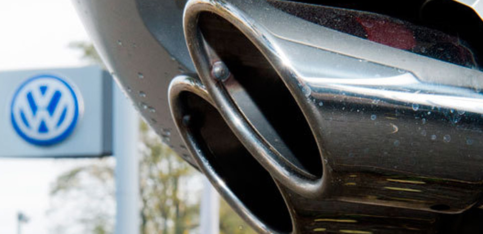 Volkswagen V6 дизел двигателларига ноқонуний дастурий таъминот ўрнатганини тан олди