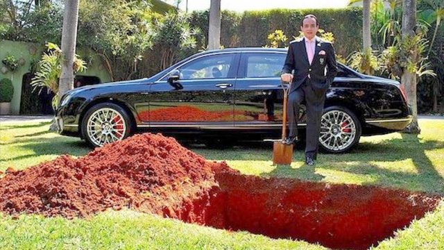 Бразилиялик миллионер Bentley автомобилини “дафн” этмоқчи бўлди