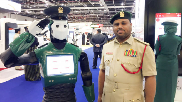 Дубайда илк робот-полициячи иш бошлайди
