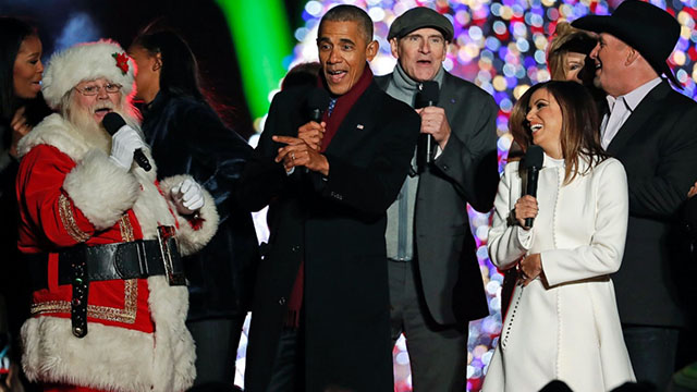 Барак Обама сўнгги бор Рождество арчаси чироқларини ёқди 