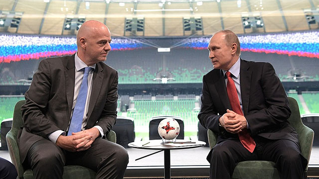 Владимир Путин ФИФА президенти билан учрашди