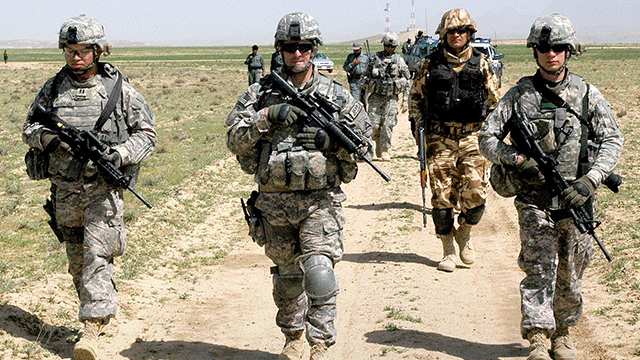 АҚШнинг янги стратегияси: Афғонистондаги урушни хусусий армия давом эттиради