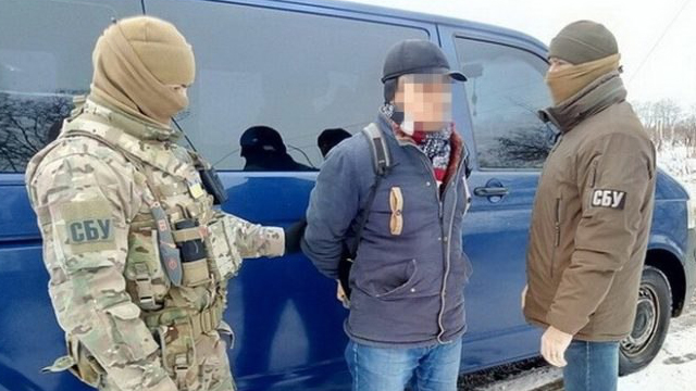 Тезкор хабар: Интерпол қидирувида бўлган ўзбекистонлик экстремист Украинада қўлга олинди 
