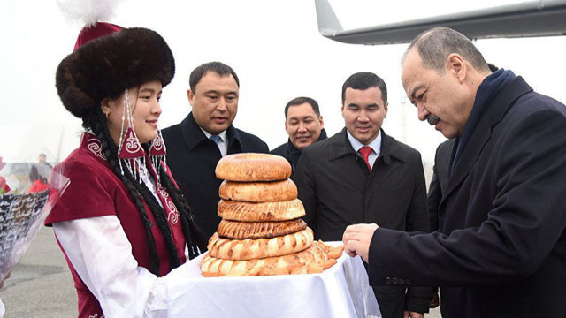 Абдулла Арипов Қирғизистонга етиб борди